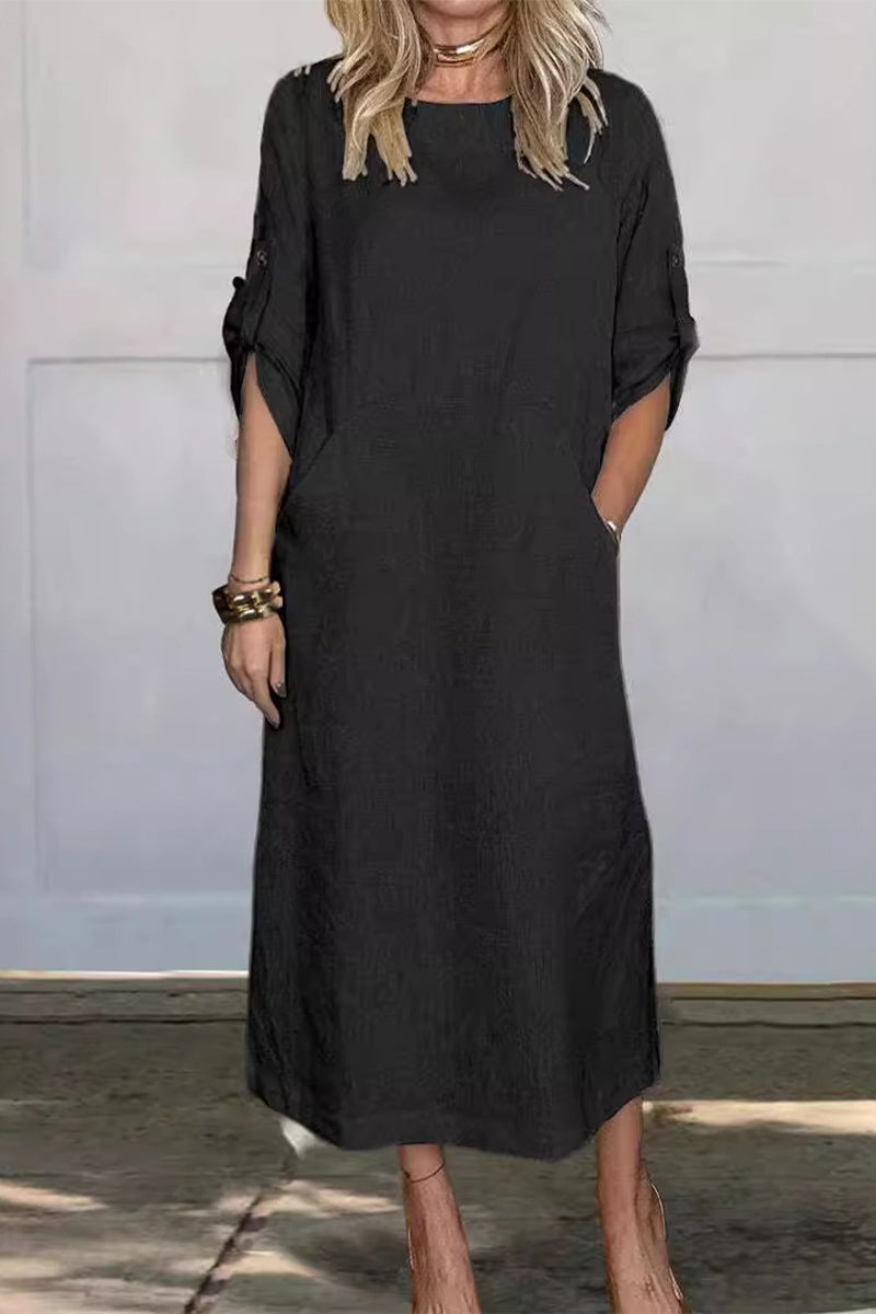 Well Tailored Dress with a Graceful Silhouette
