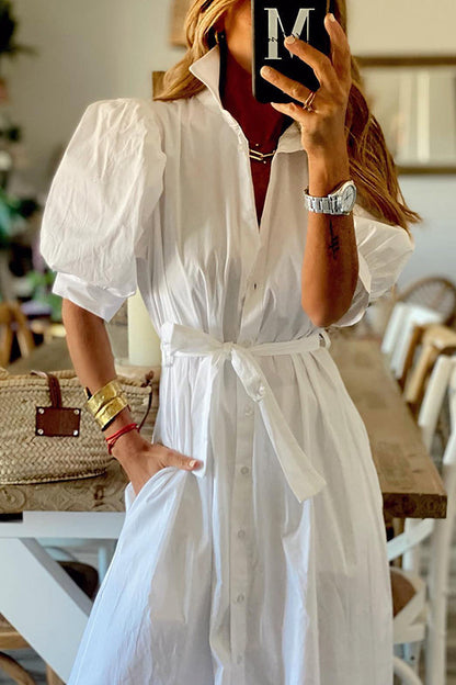 Effortlessly Elegant Dress with a Timeless Design