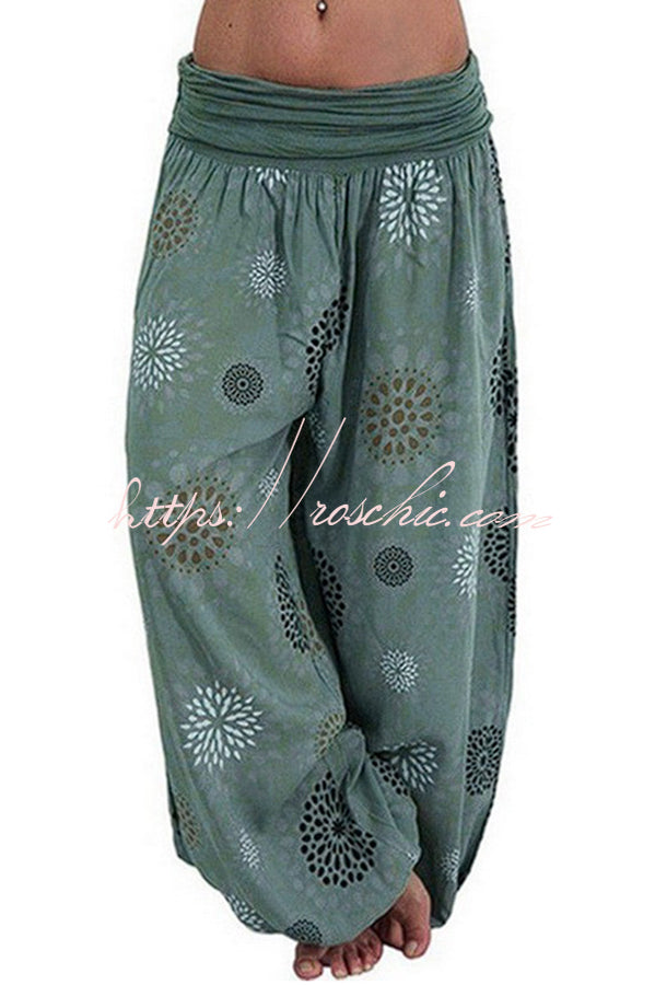 Elegantly Styled Pants for Everyday Wear