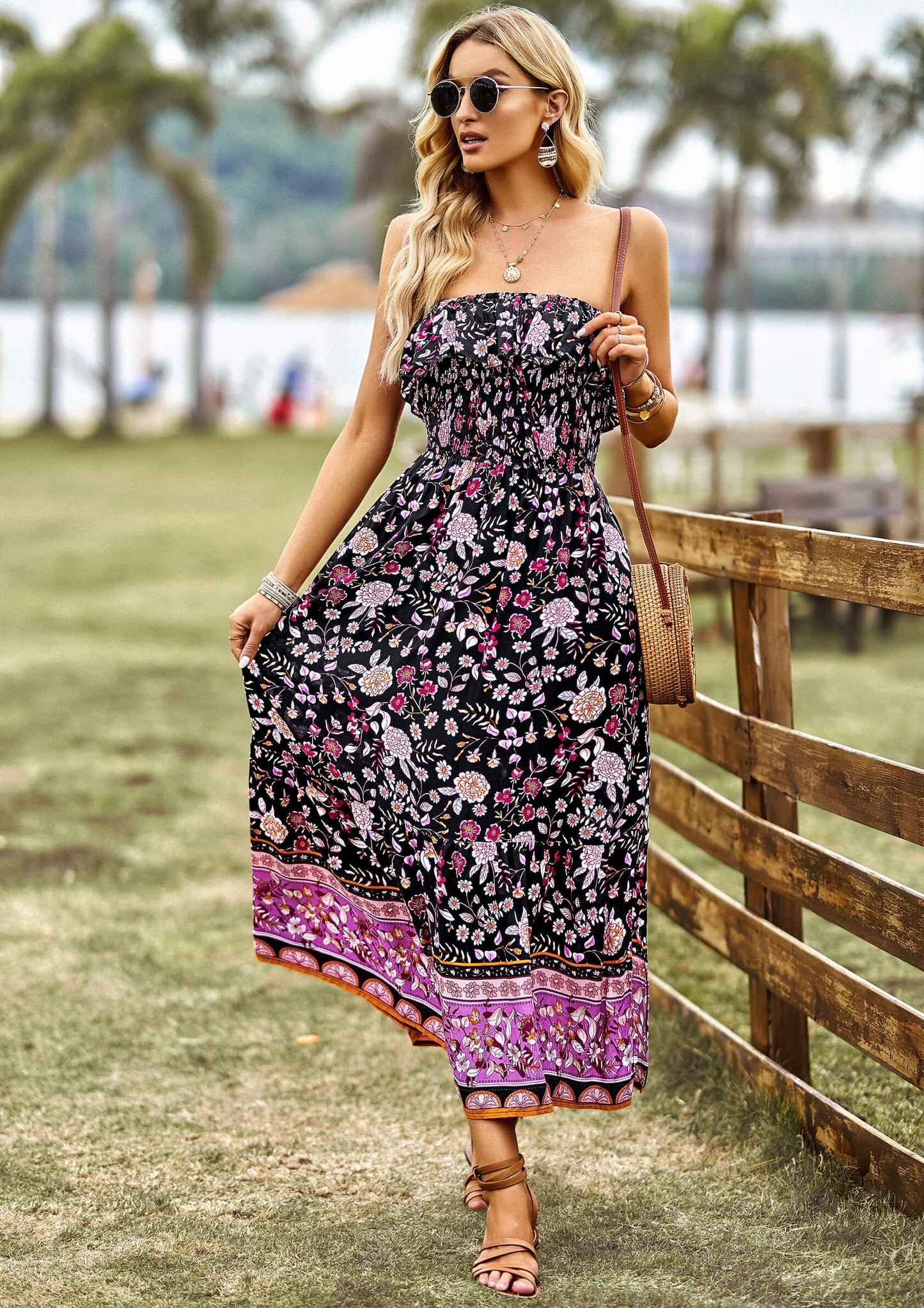 Classic Vintage Dress with a Flattering Fit