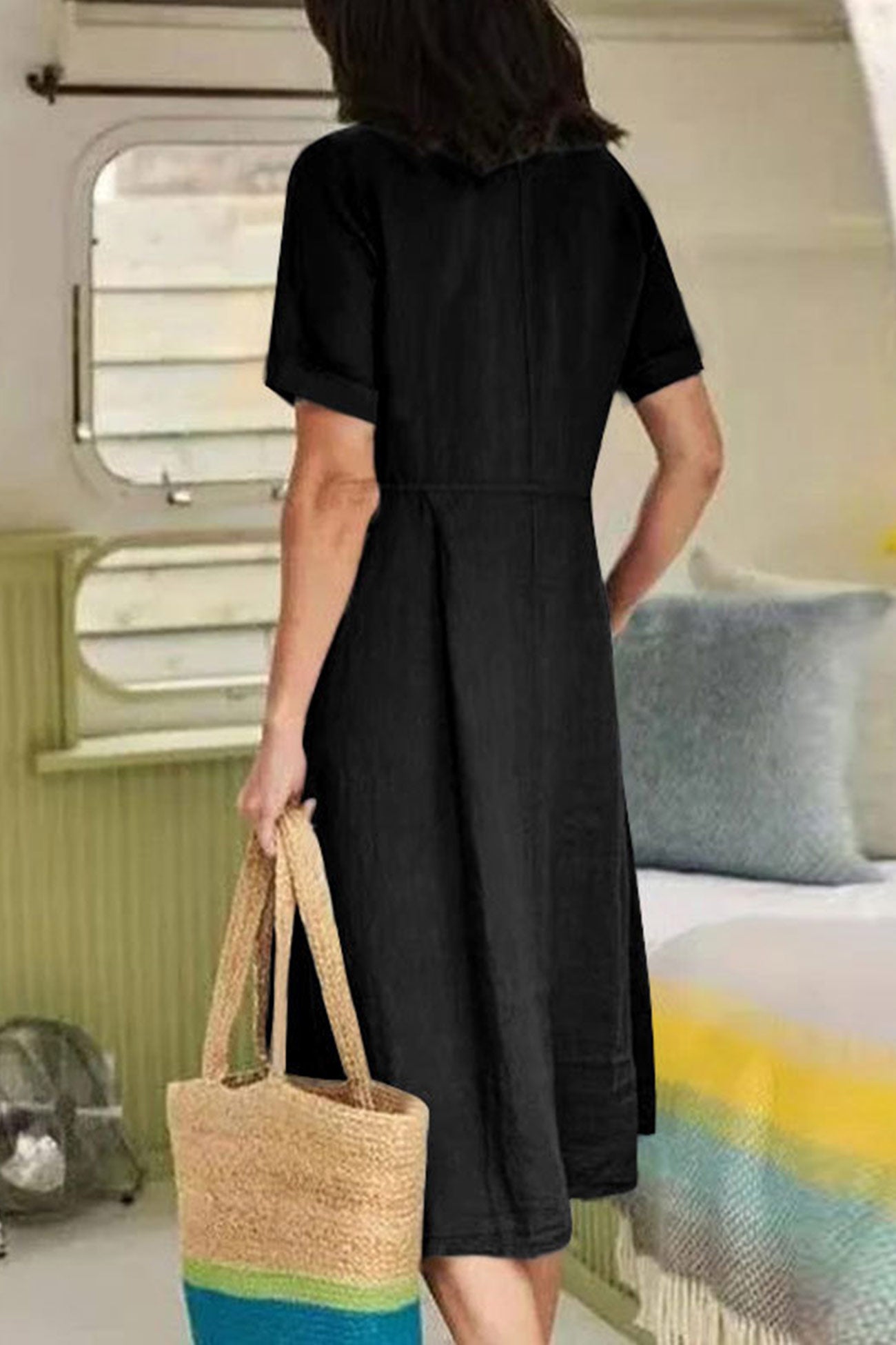 Classic Vintage & Enduringly Stylish Dress