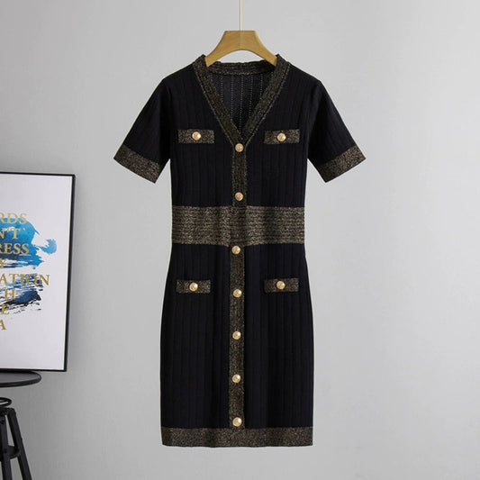 Well Tailored Dress with a Graceful Silhouette