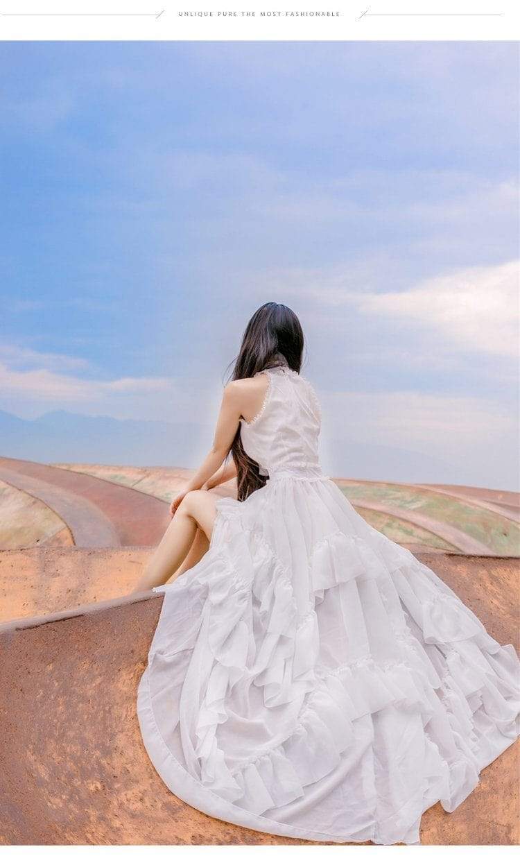 Classic Vintage & Enduringly Stylish Dress
