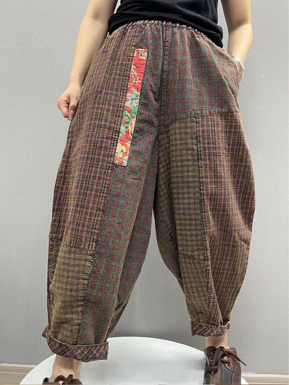 Classic Vintage Pants with a Flattering Fit