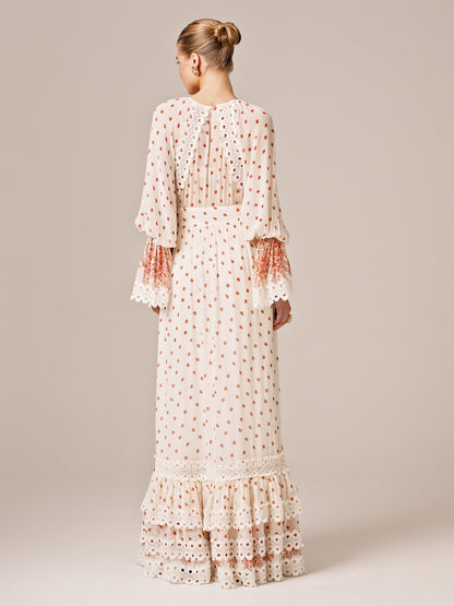 Gracefully Styled Dress for Any Occasion