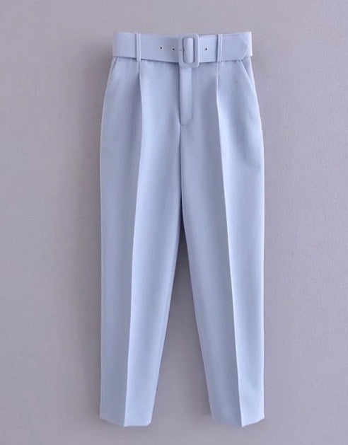 Gracefully Styled Pants for Any Occasion