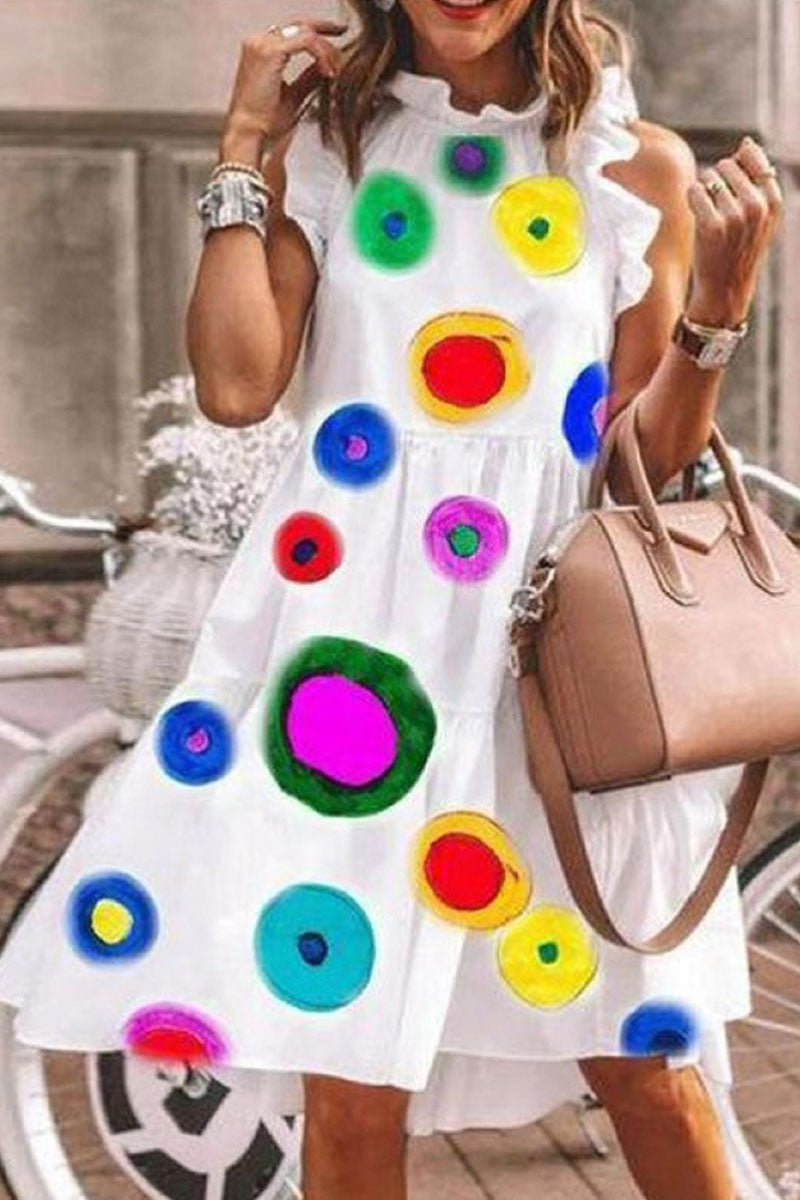 Well Tailored Dress with a Graceful Silhouette