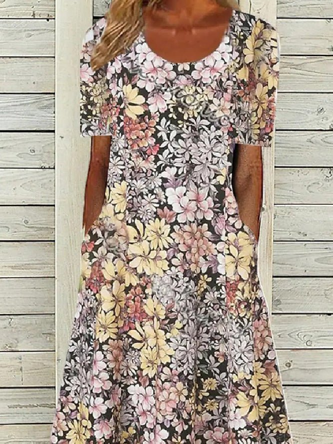 Beautifully Finished Dress in a Timeless Design
