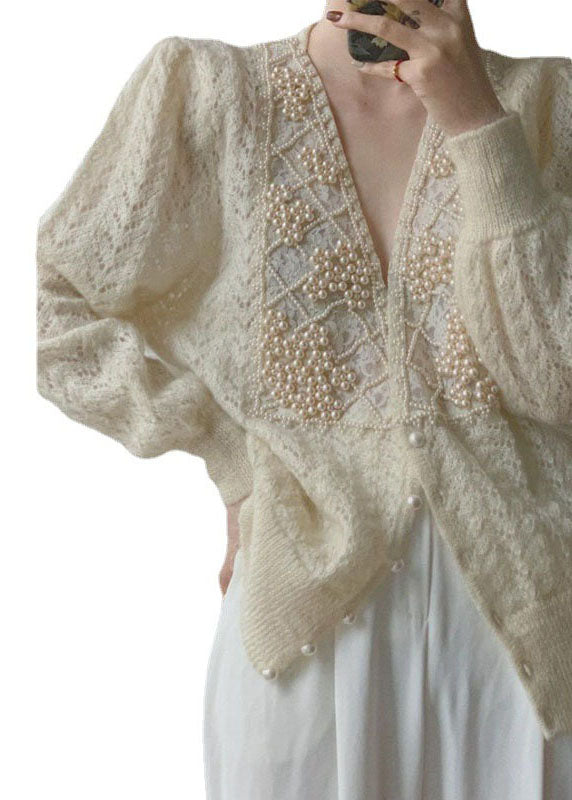 Gracefully Styled Coat for Any Occasion