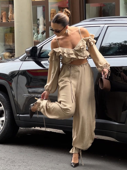 Gracefully Styled Pants for Any Occasion