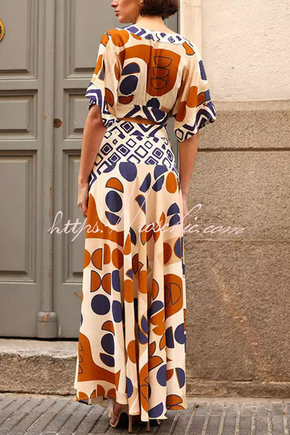 Effortlessly Elegant Dress with a Timeless Design