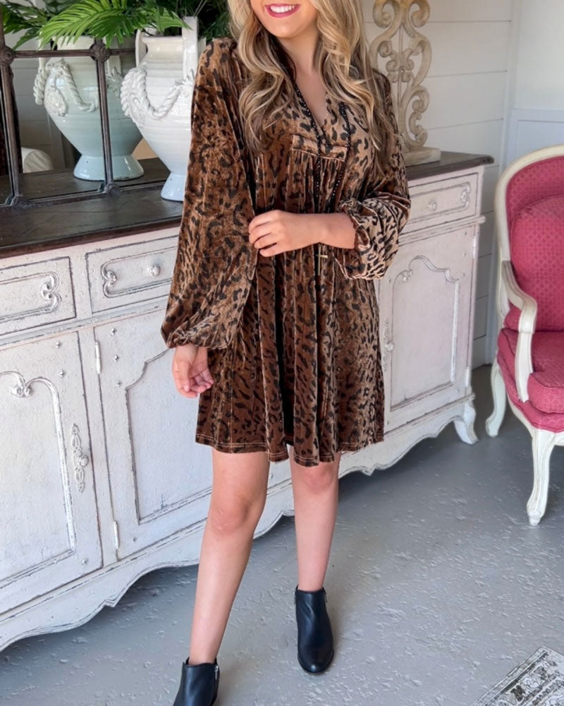Classic Vintage & Enduringly Stylish Dress