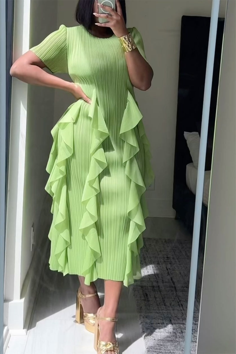 Beautifully Crafted Dress in a Classic Style