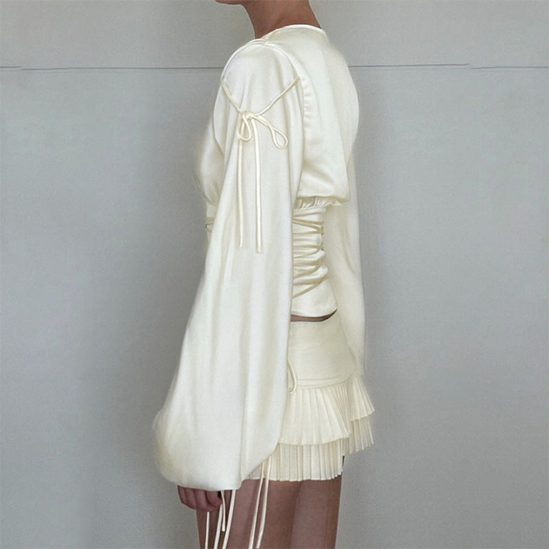 Classic Vintage Blouse with a Flattering Fit