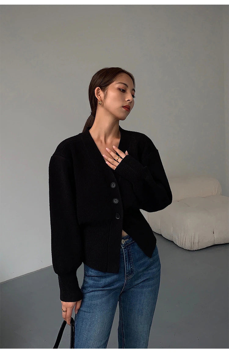 Beautifully Crafted Cardigan in a Classic Style