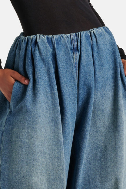 Polished Garment with an Effortless Classic Look
