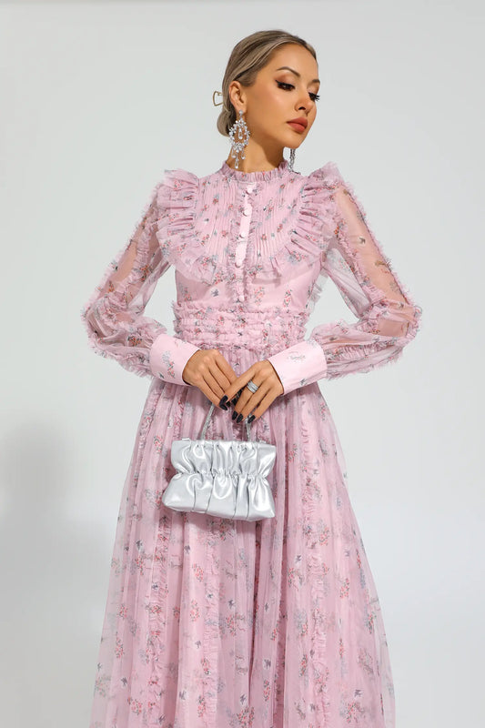Sophisticated Dress with a Clean Classic Look