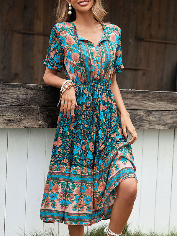 Beautifully Finished Dress in a Timeless Design