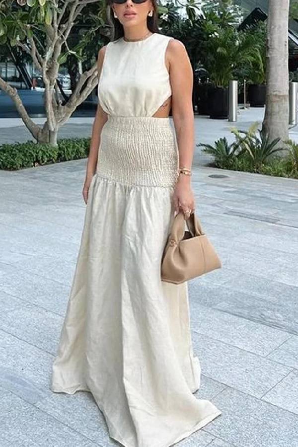 Gracefully Styled Dress for Any Occasion