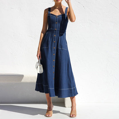 Sophisticated Dress with a Clean Classic Look