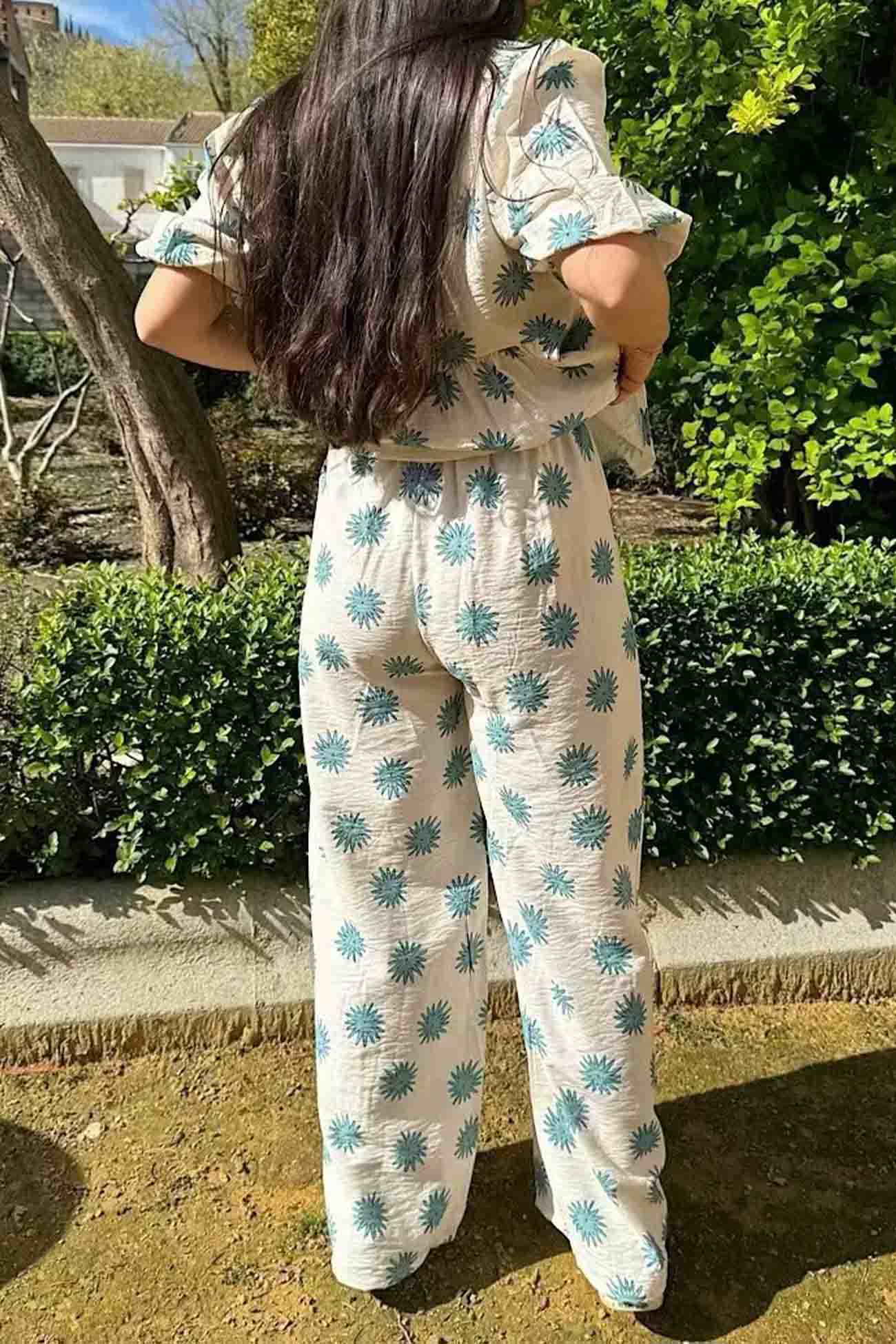 Beautifully Finished Pants in a Timeless Design