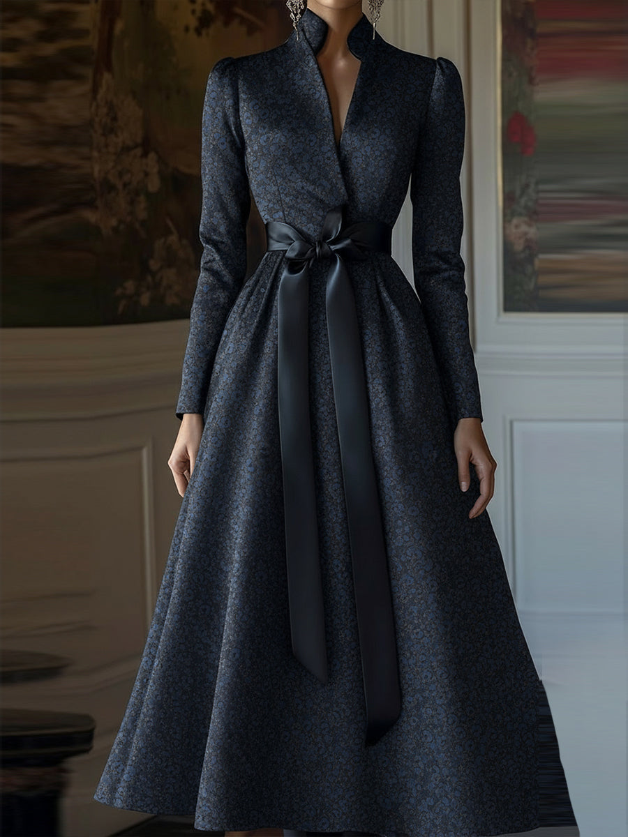 Classic Vintage Dress with a Flattering Fit