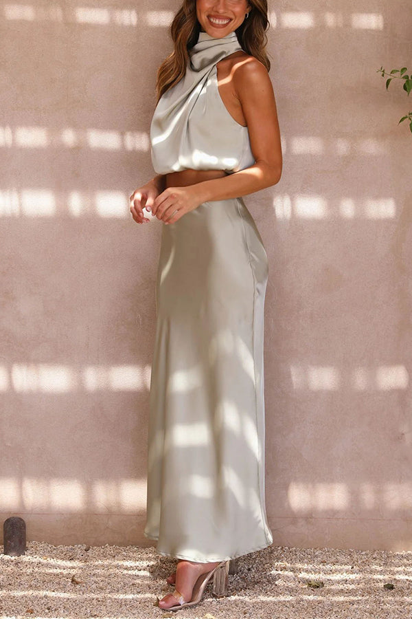 Classic Vintage Garment with a Flattering Fit