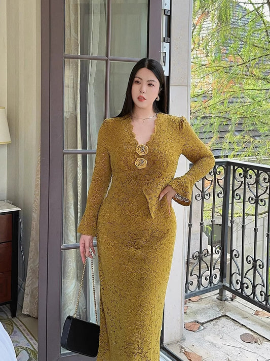 Gracefully Styled Dress for Any Occasion