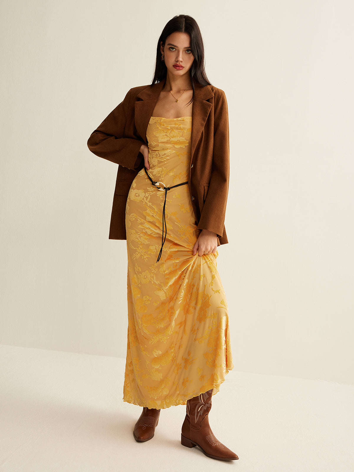 Classic Vintage Dress with a Flattering Fit