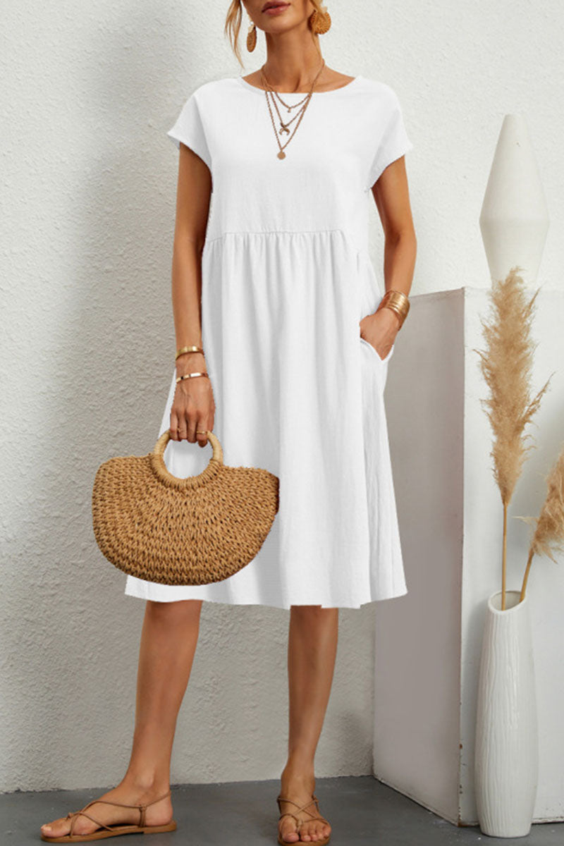 Well Tailored Dress with a Graceful Silhouette