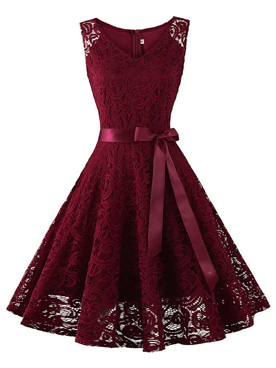 Classic Vintage Dress with a Flattering Fit