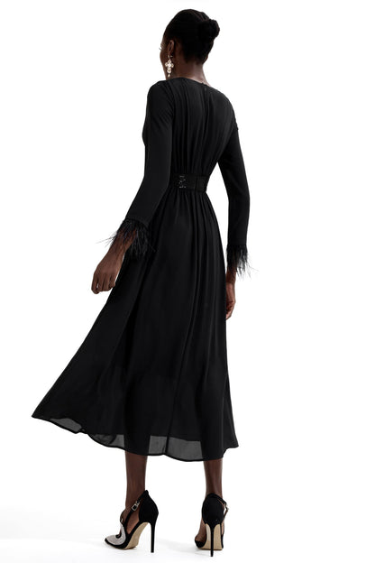 Classic Vintage & Enduringly Stylish Dress