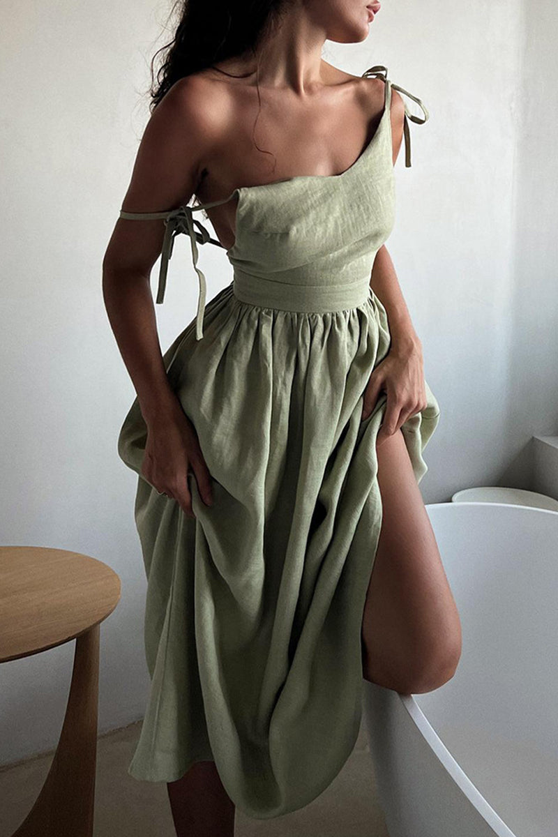 Sophisticated Dress with a Clean Classic Look