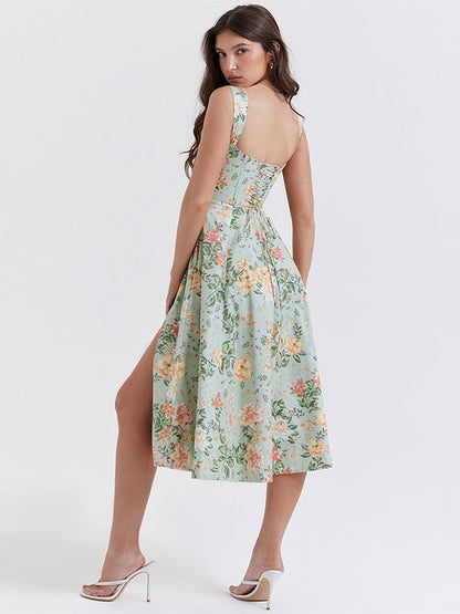 A Vintage Style Dress with Delicate Timeless Details