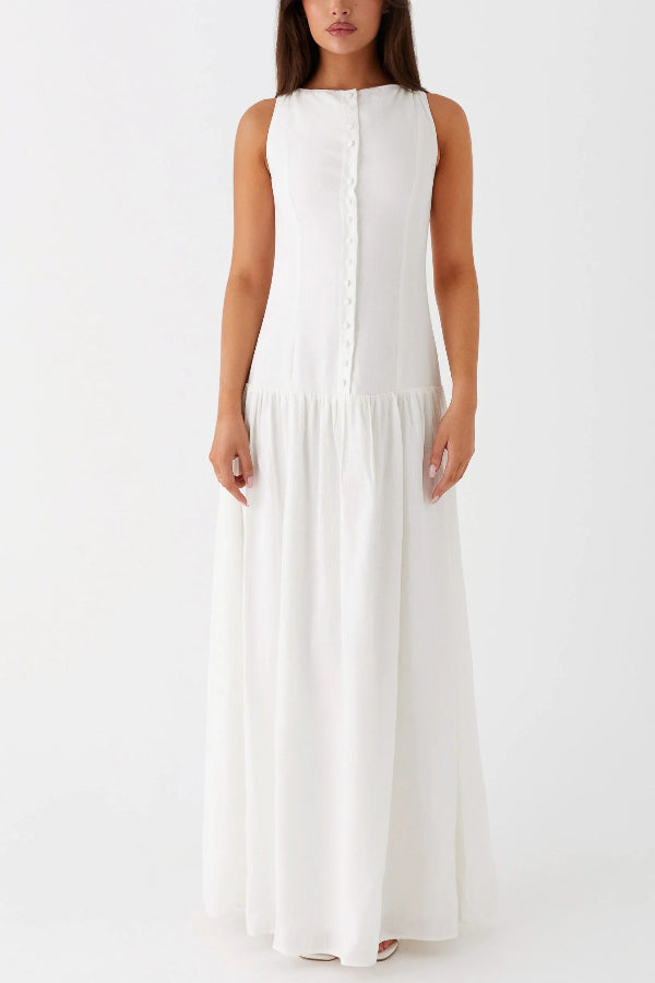 Beautifully Finished Dress in a Timeless Design