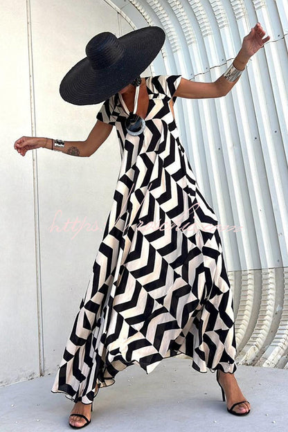 Classic Vintage Dress with a Flattering Fit