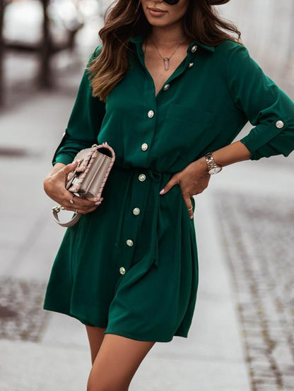 Classic Vintage Dress with a Flattering Fit