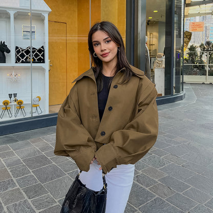 Elegantly Styled Coat for Everyday Wear