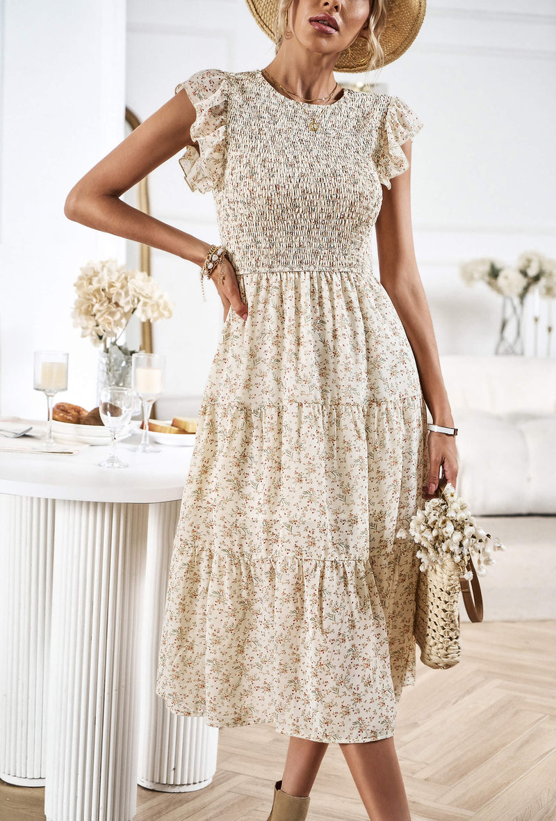 Well Tailored Dress with a Graceful Silhouette