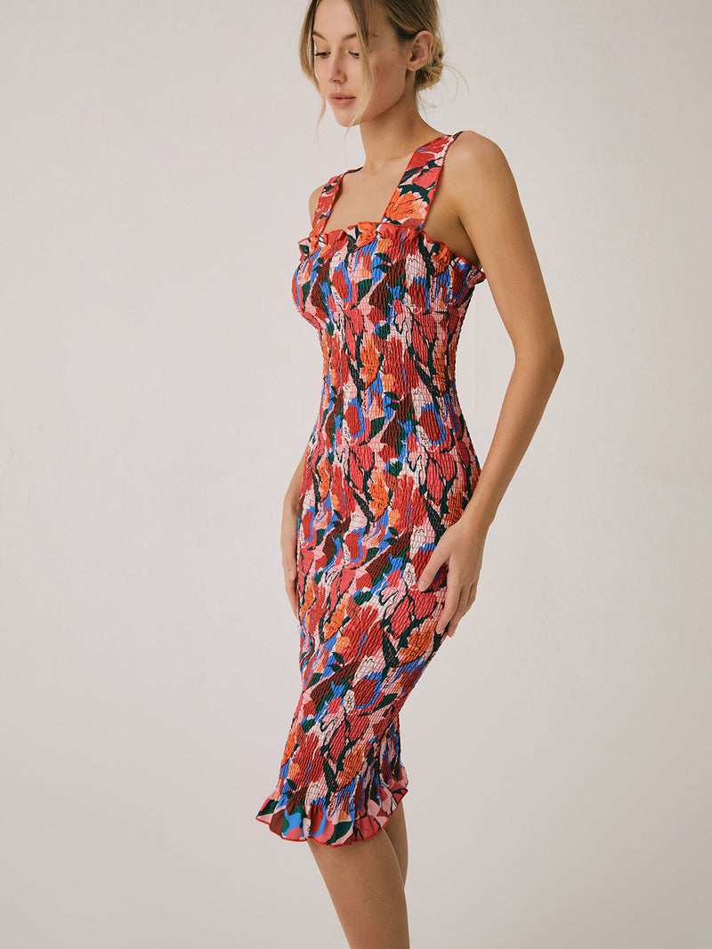 Gracefully Styled Dress for Any Occasion