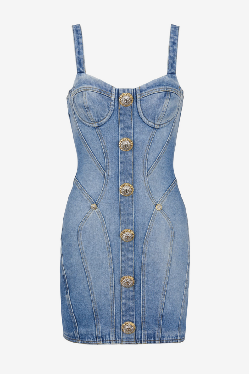 Sophisticated Dress with a Clean Classic Look