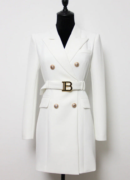 Elegantly Styled Jacket for Everyday Wear