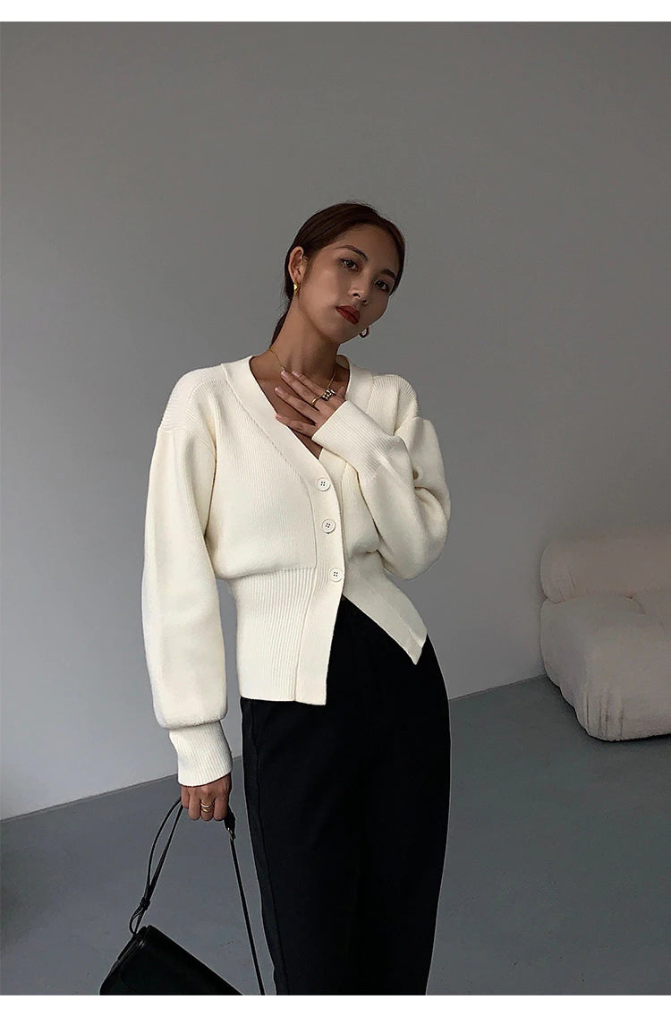 Beautifully Crafted Cardigan in a Classic Style