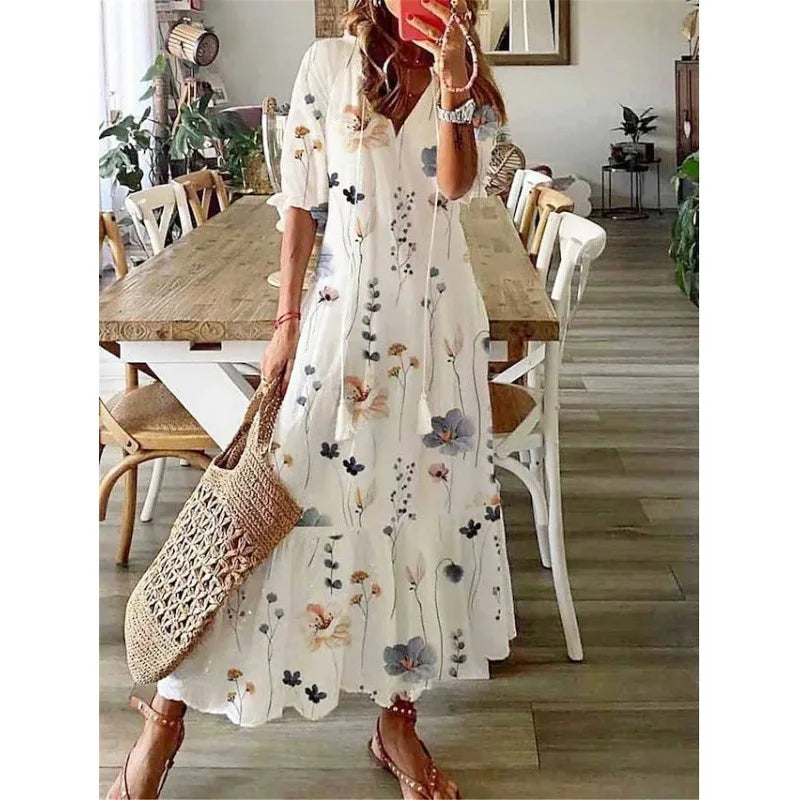 Beautifully Finished Dress in a Timeless Design