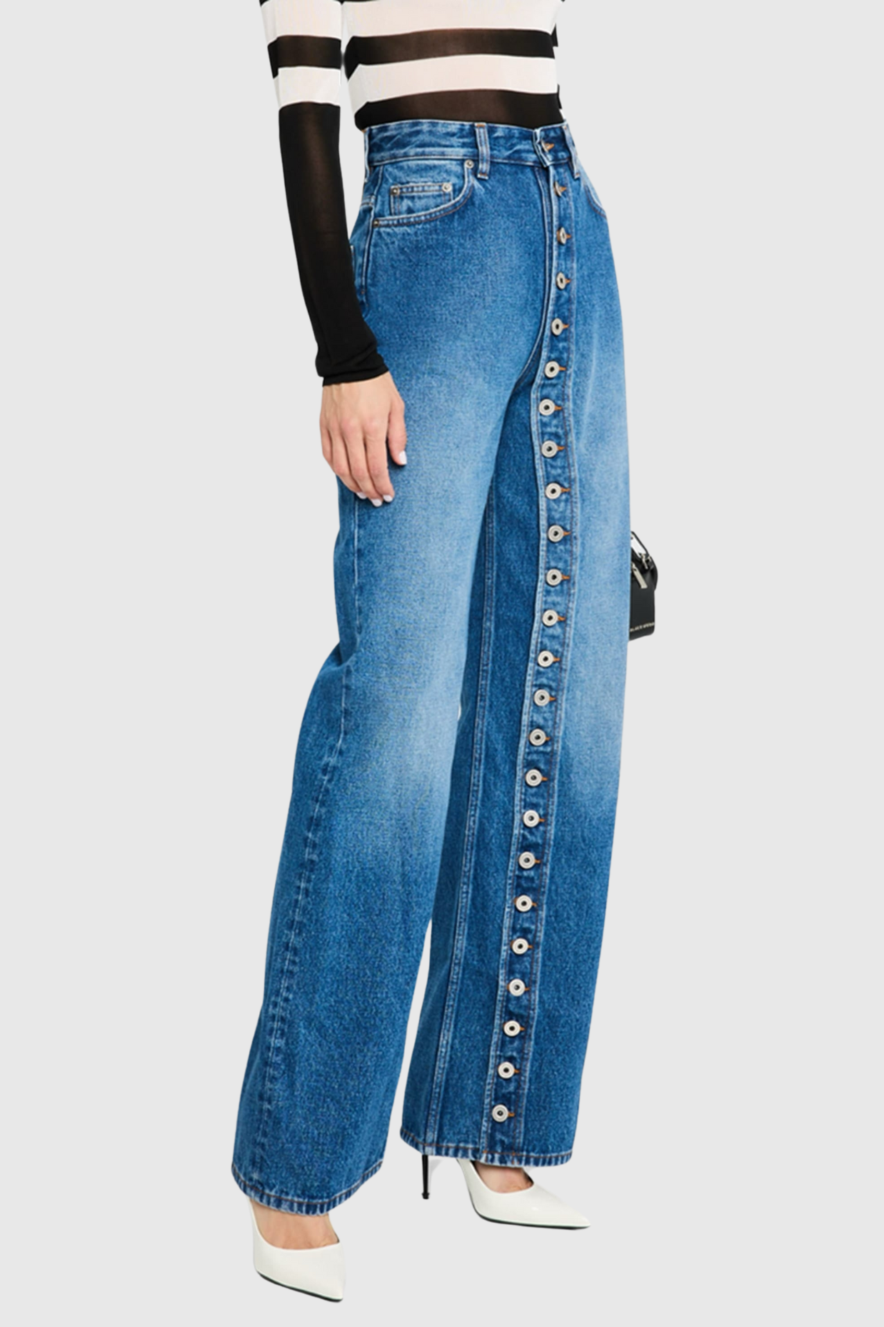 Well Tailored Garment with a Graceful Silhouette