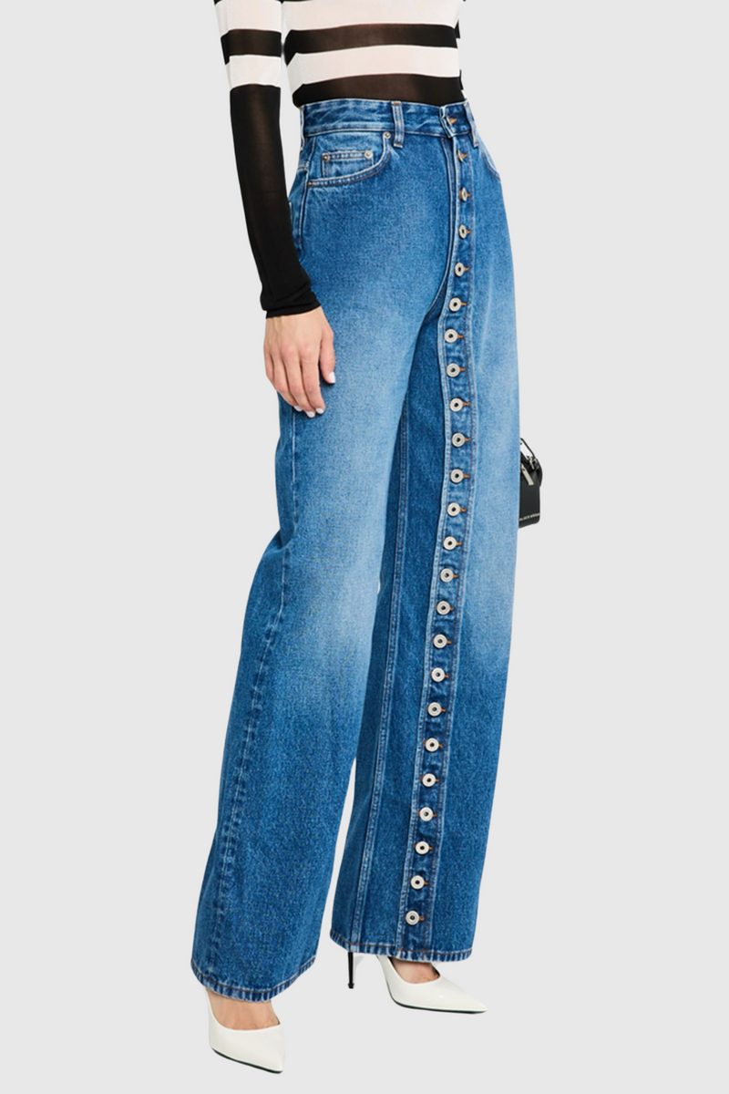 Well Tailored Garment with a Graceful Silhouette