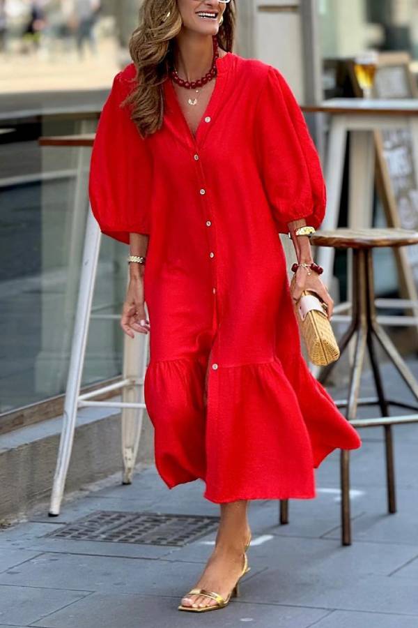 Sophisticated Dress with a Clean Classic Look
