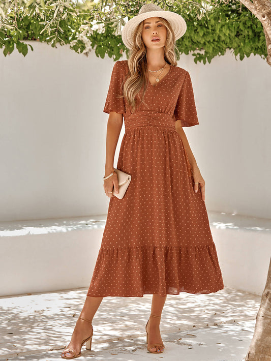 Polished Dress with an Effortless Classic Look