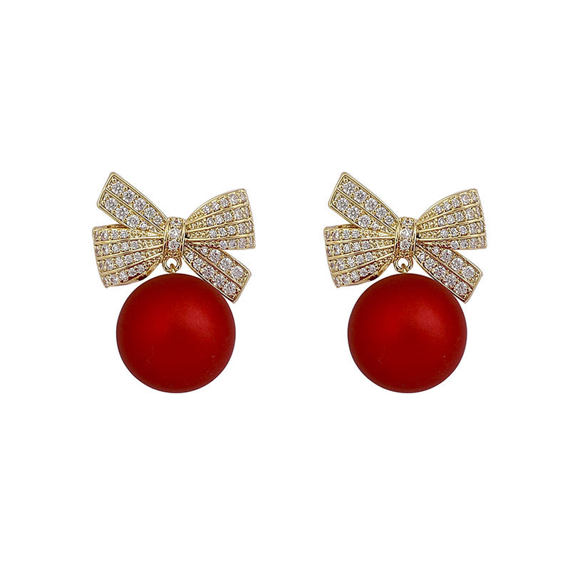 Stunning Pearl Earring for Daily Wear
