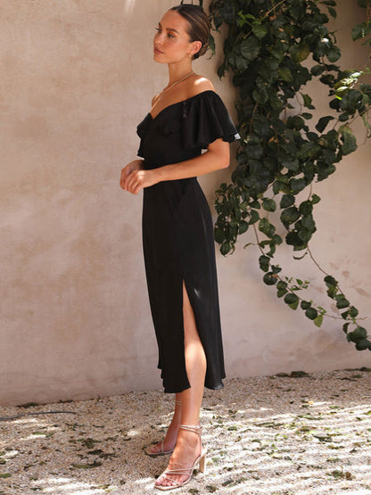 Gracefully Styled Dress for Any Occasion